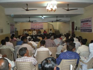 Hawkers Meeting at Sindhu Samaj Hall on 21st April 13