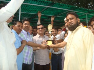 Hawkers Leaders honouring Minister Ajay Maken on 7th May for getting the Hawkers Bill approved from Cabinet